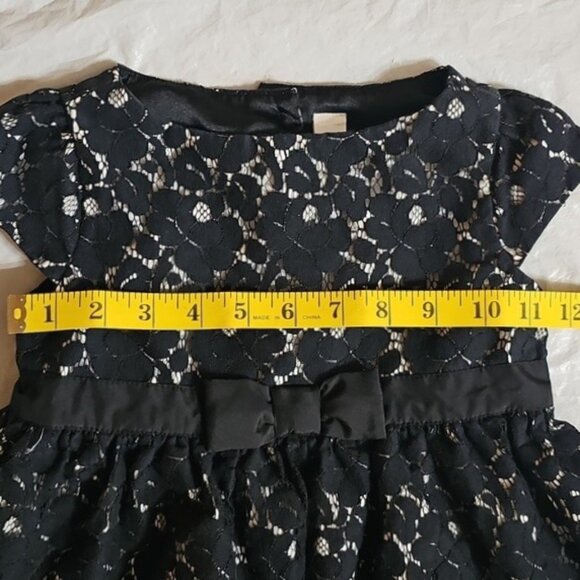 babyGap Girl Sz 5 Black Lace Like Material Over Light Fabric Bubble Dress w/Bow - Picture 11 of 15